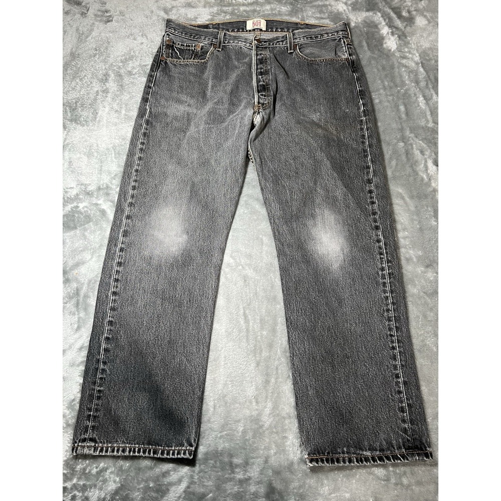 Levi's 501 Jeans Men Size 40x30 (Actually 40x28) Black Denim Faded Broken In